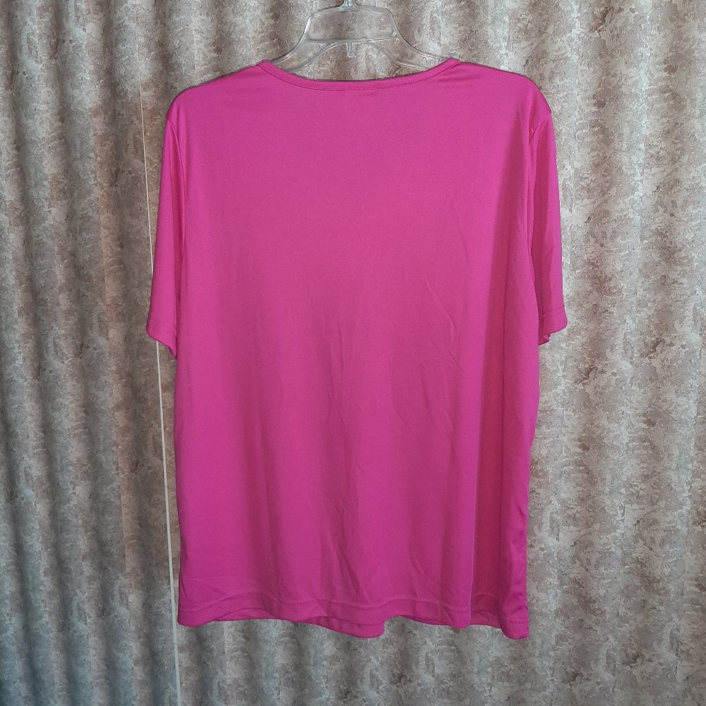 NWOT Short sleeve bright pink Blair tee size Large - Picture 3 of 6